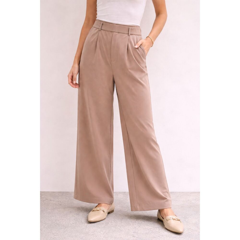 Halara High Waisted Wide Leg Work Pants Pleated Stretch Tan Interview Outfit M